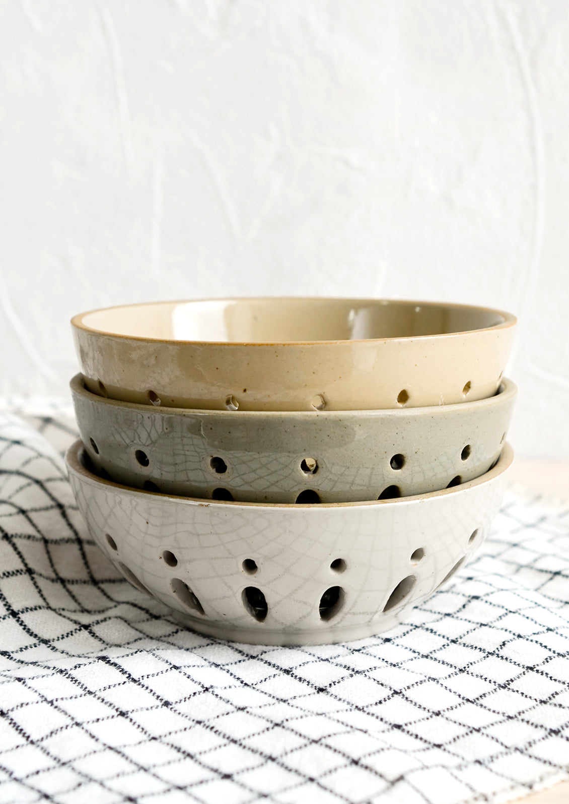 Marin Ceramic Berry Bowl
